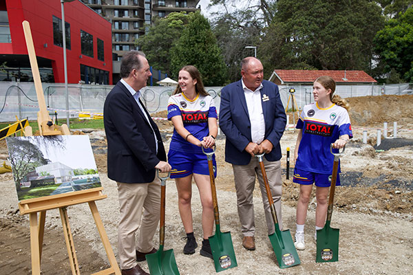 group with shovels